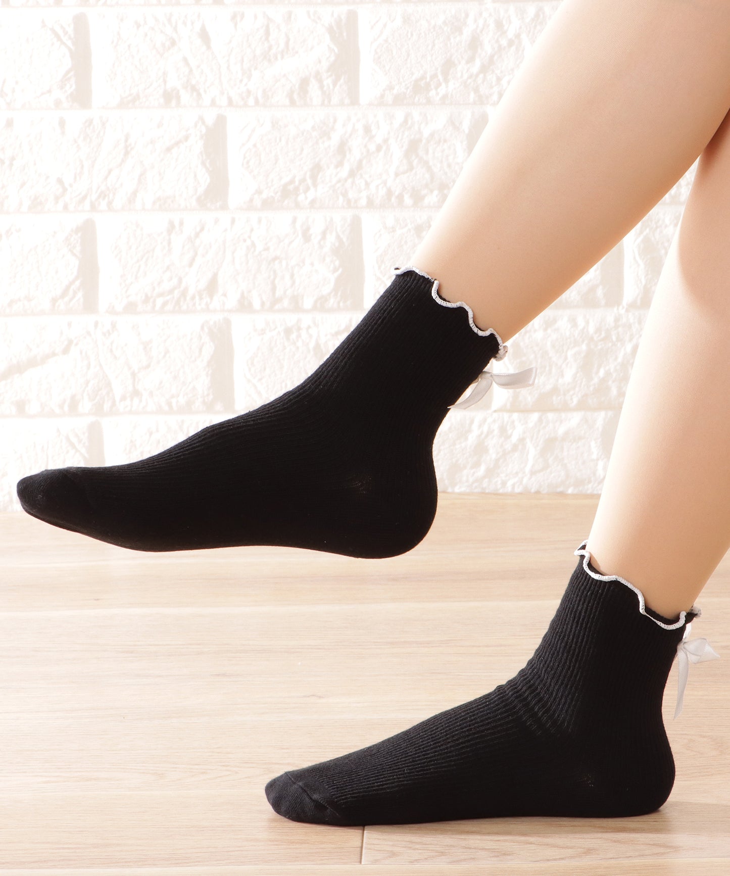 【4足セット】バックリボンメロウフリルクルーソックス