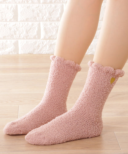 【8足セット】ハート刺繍付きふわもこショートソックス