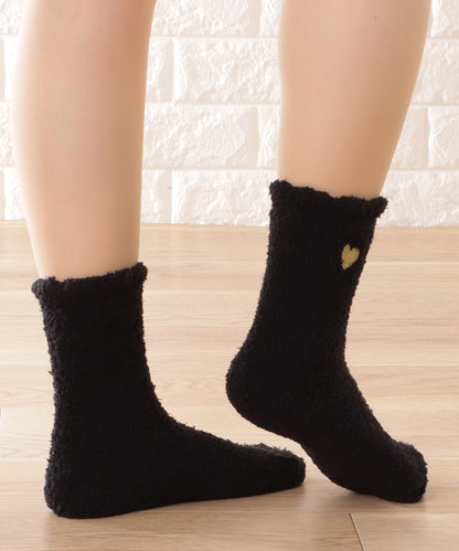 【8足セット】ハート刺繍付きふわもこショートソックス