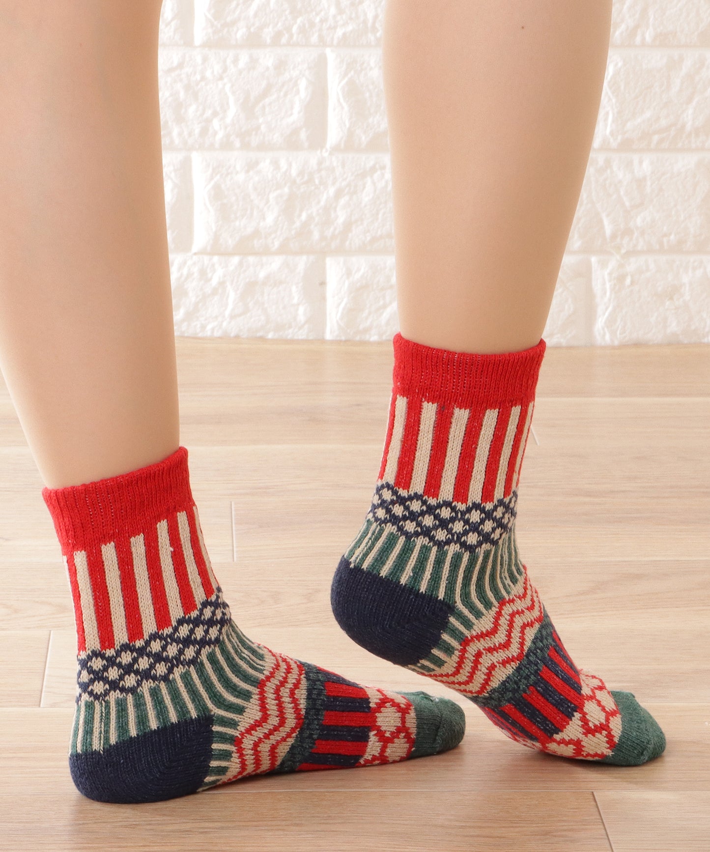 【5足セット】トライバル柄ボリュームニットソックス