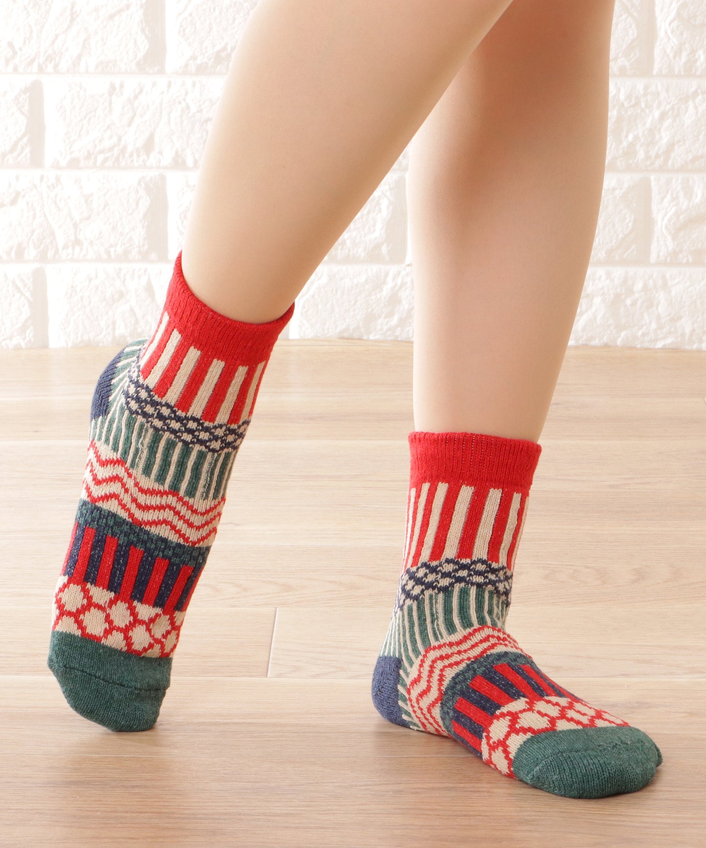 【5足セット】トライバル柄ボリュームニットソックス