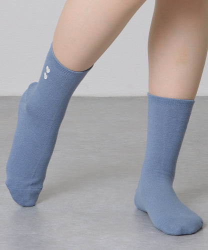 【6足セット】 ソリッドカラー ハート 刺繍付 クルー丈 ソックス