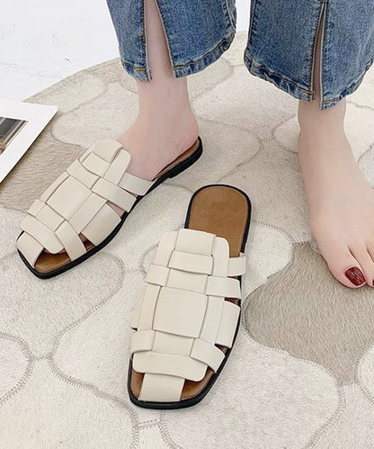 編み込みスリッパサンダル