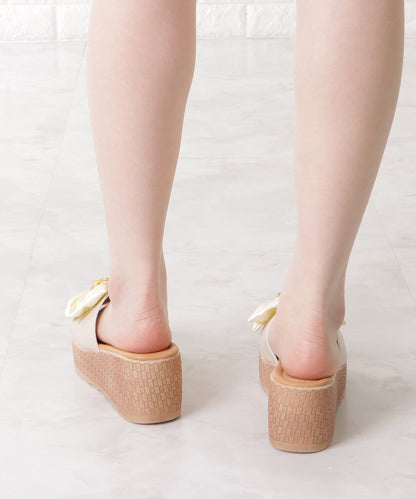 ビッグリボン厚底ウエッジサンダル