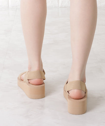 厚底シンプルウエッジストラップサンダル
