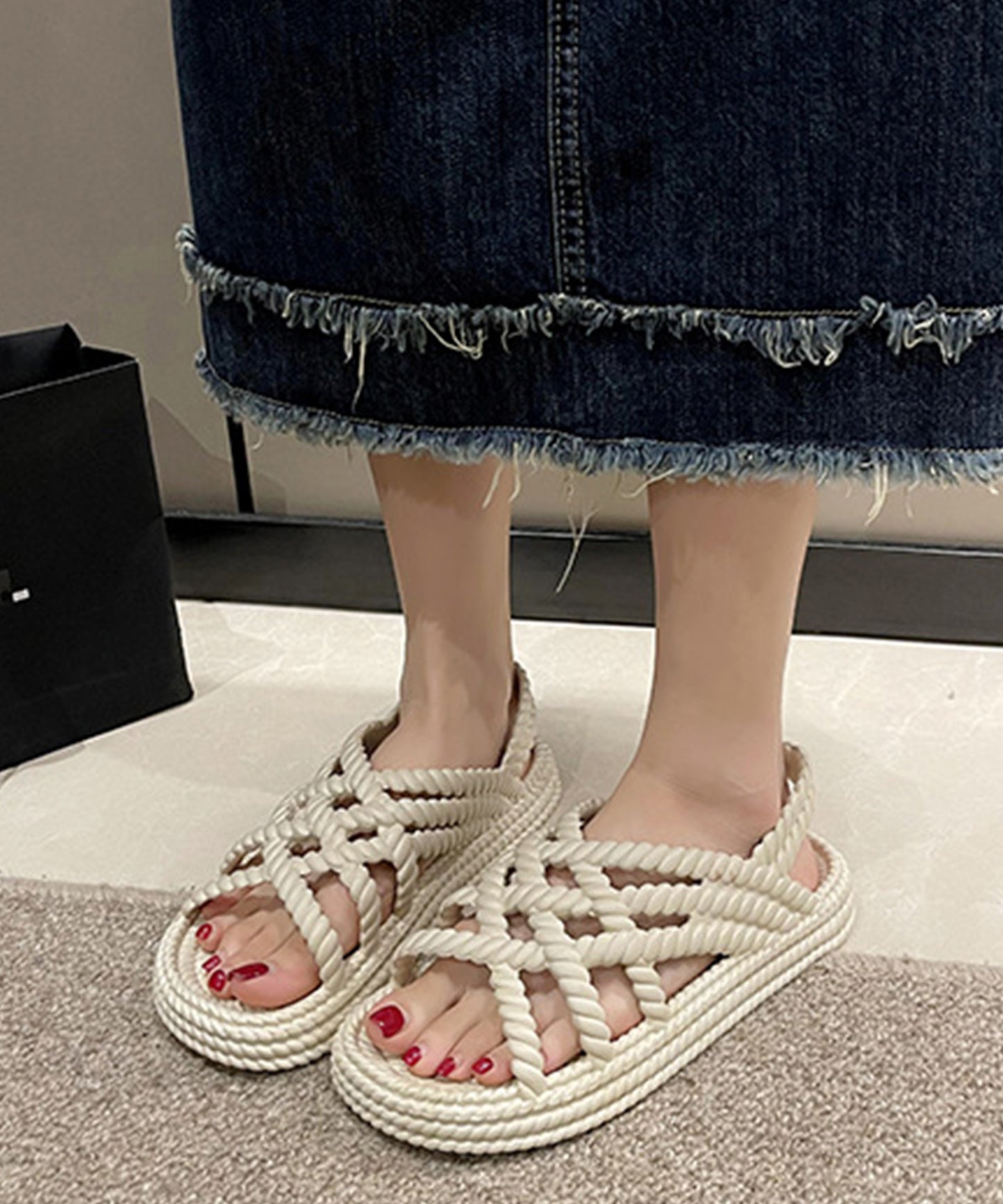 ツイスト メッシュ バックストラップ フラット サンダル