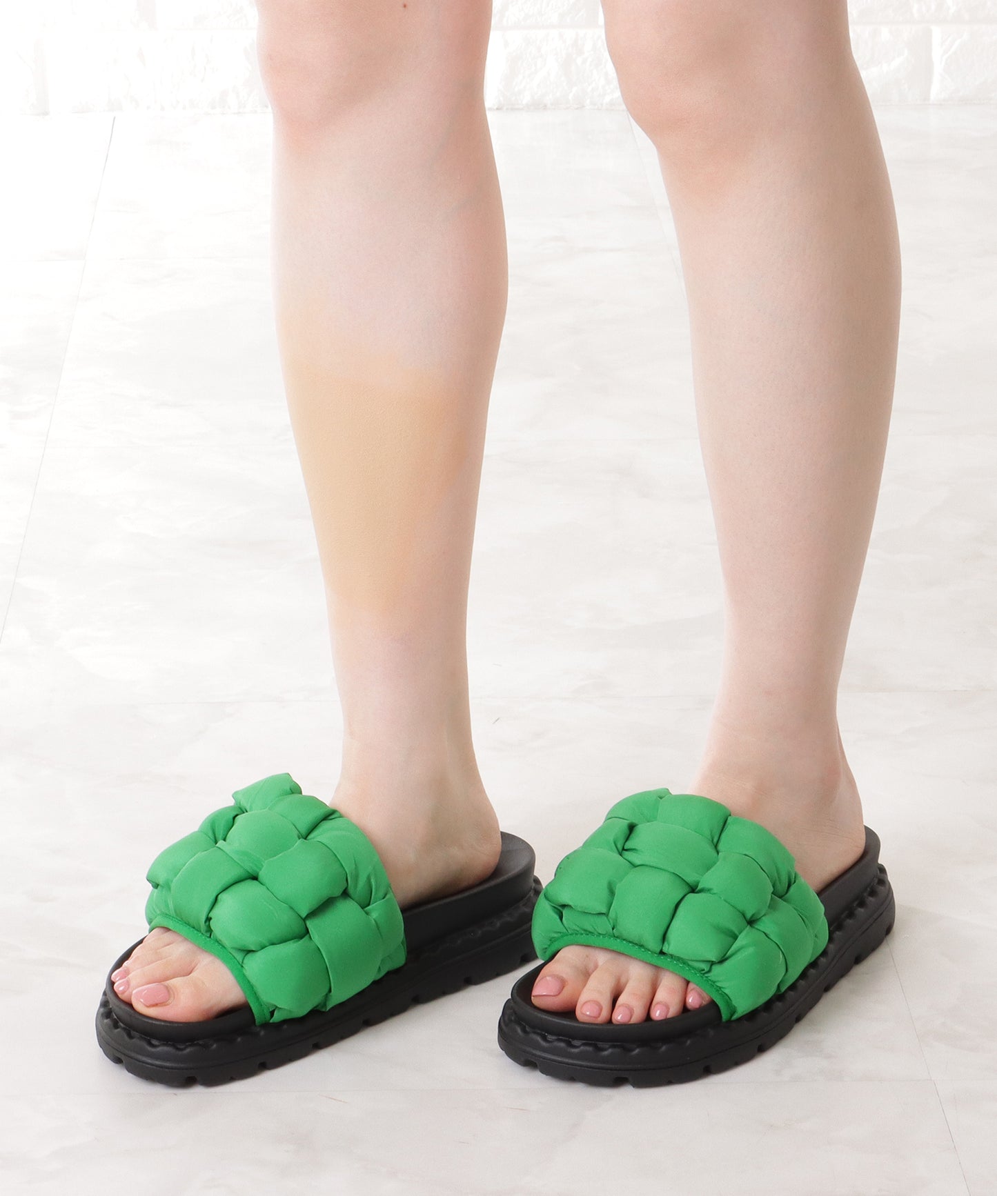クッション メッシュ コンフォート フラット サンダル