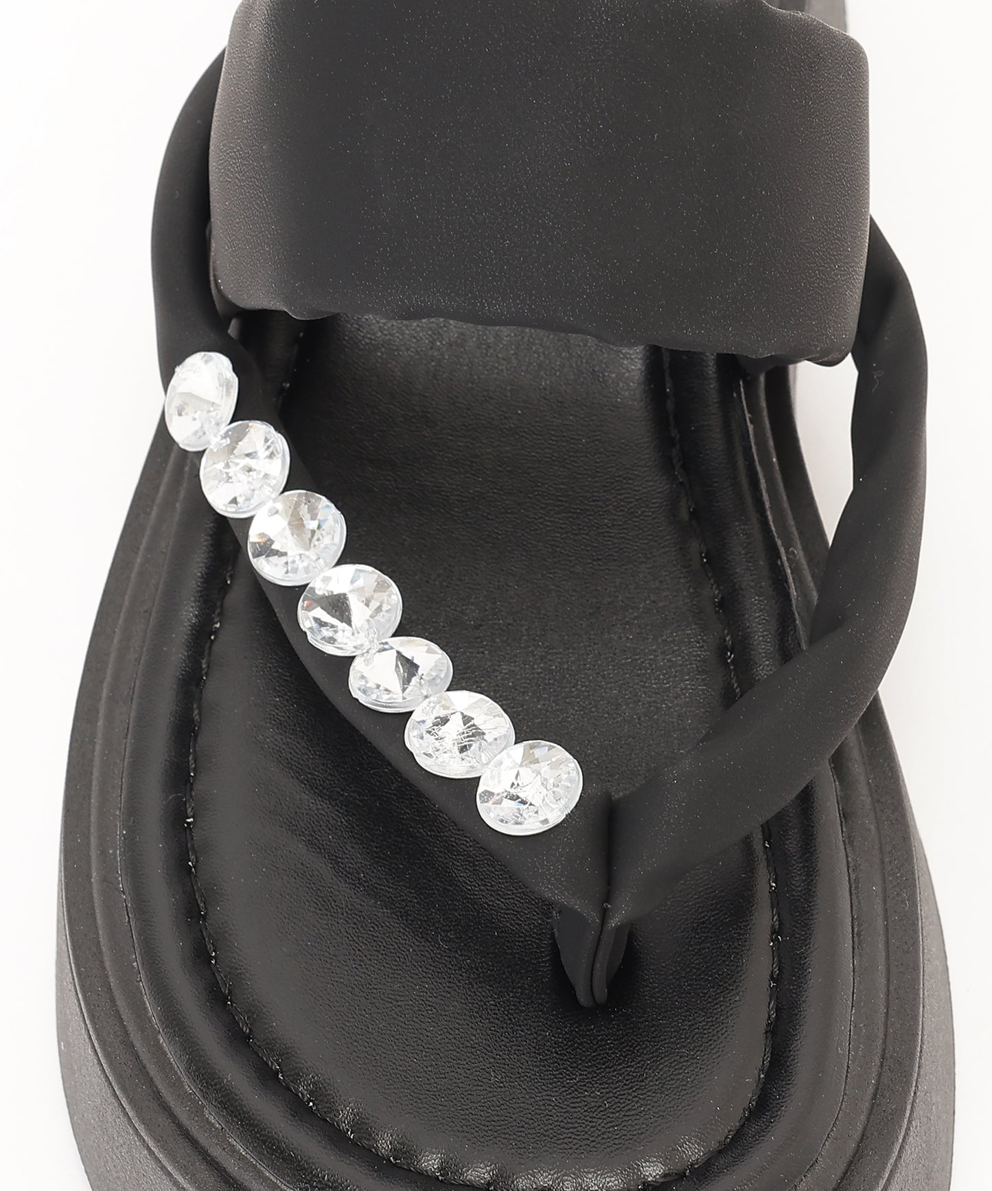 レザー調 ビジュー ストラップ 厚底 トング サンダル