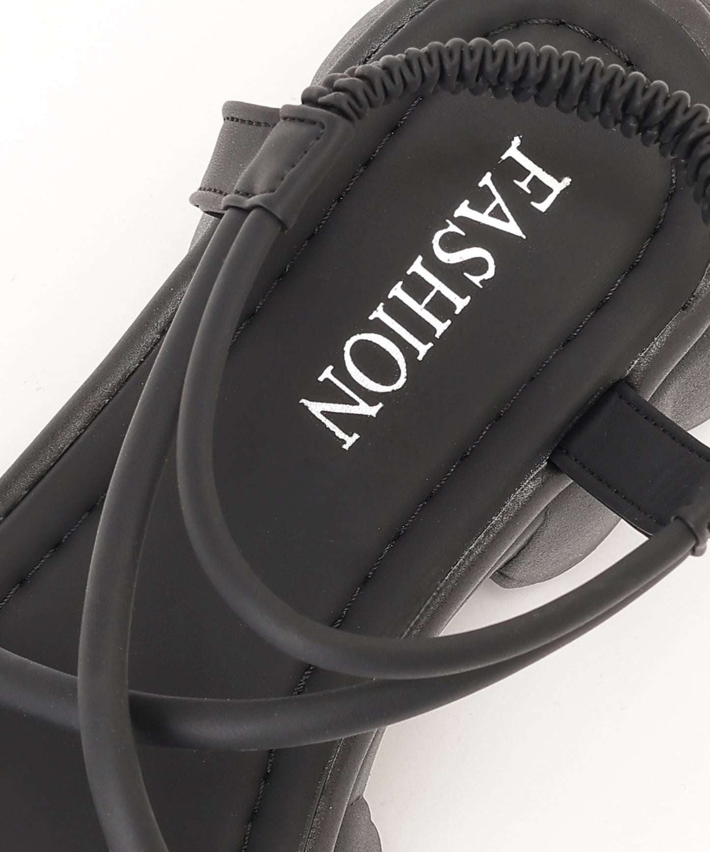 レザー調 パール バックストラップ付き 厚底 サンダル