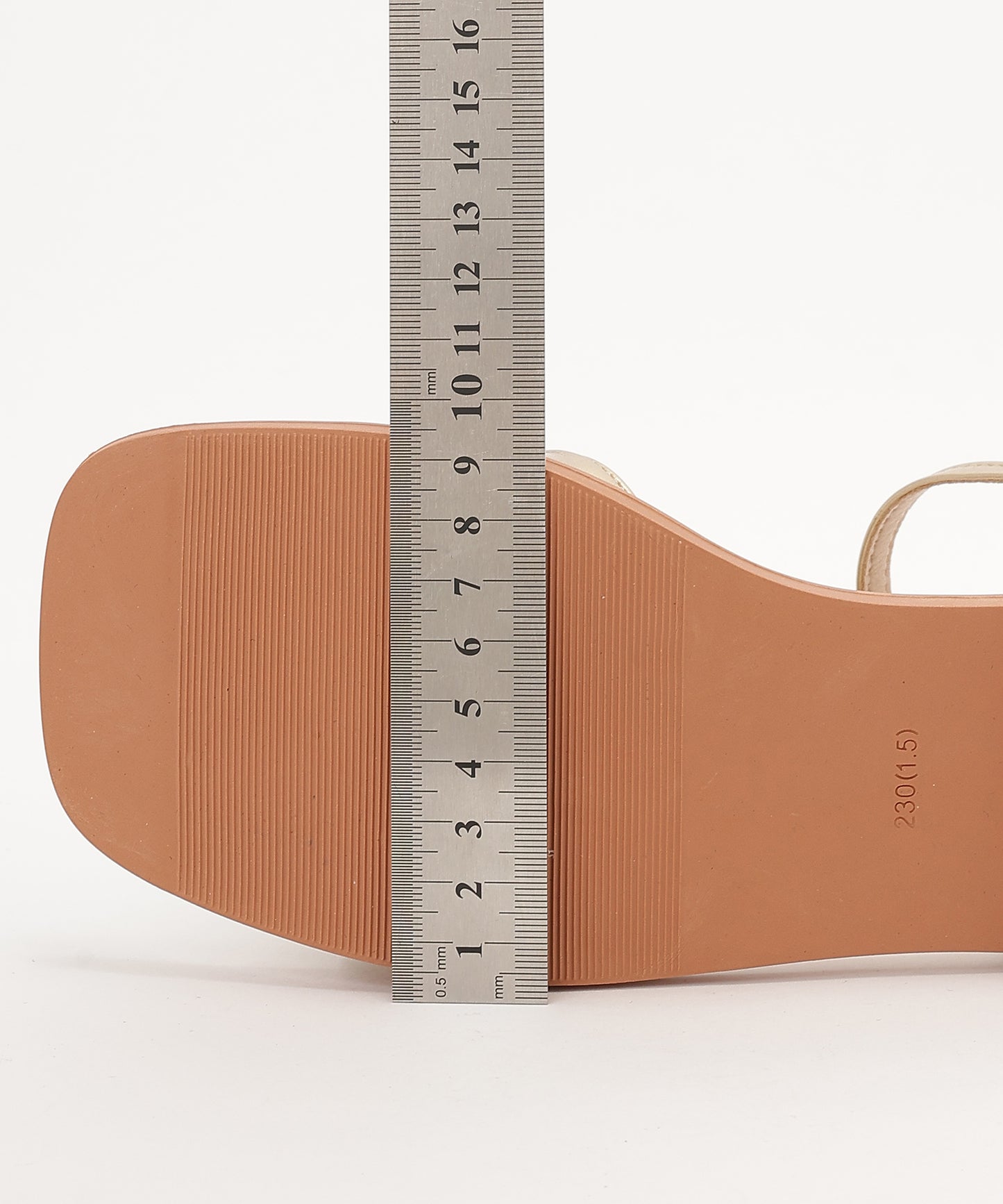 リボン メタリック スクエアトゥ バックストラップ付き サンダル