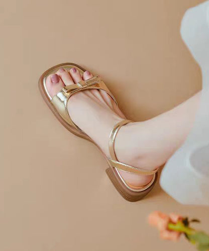 リボン メタリック スクエアトゥ バックストラップ付き サンダル