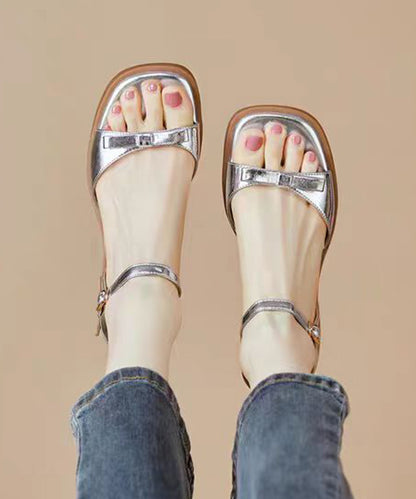 リボン メタリック スクエアトゥ バックストラップ付き サンダル