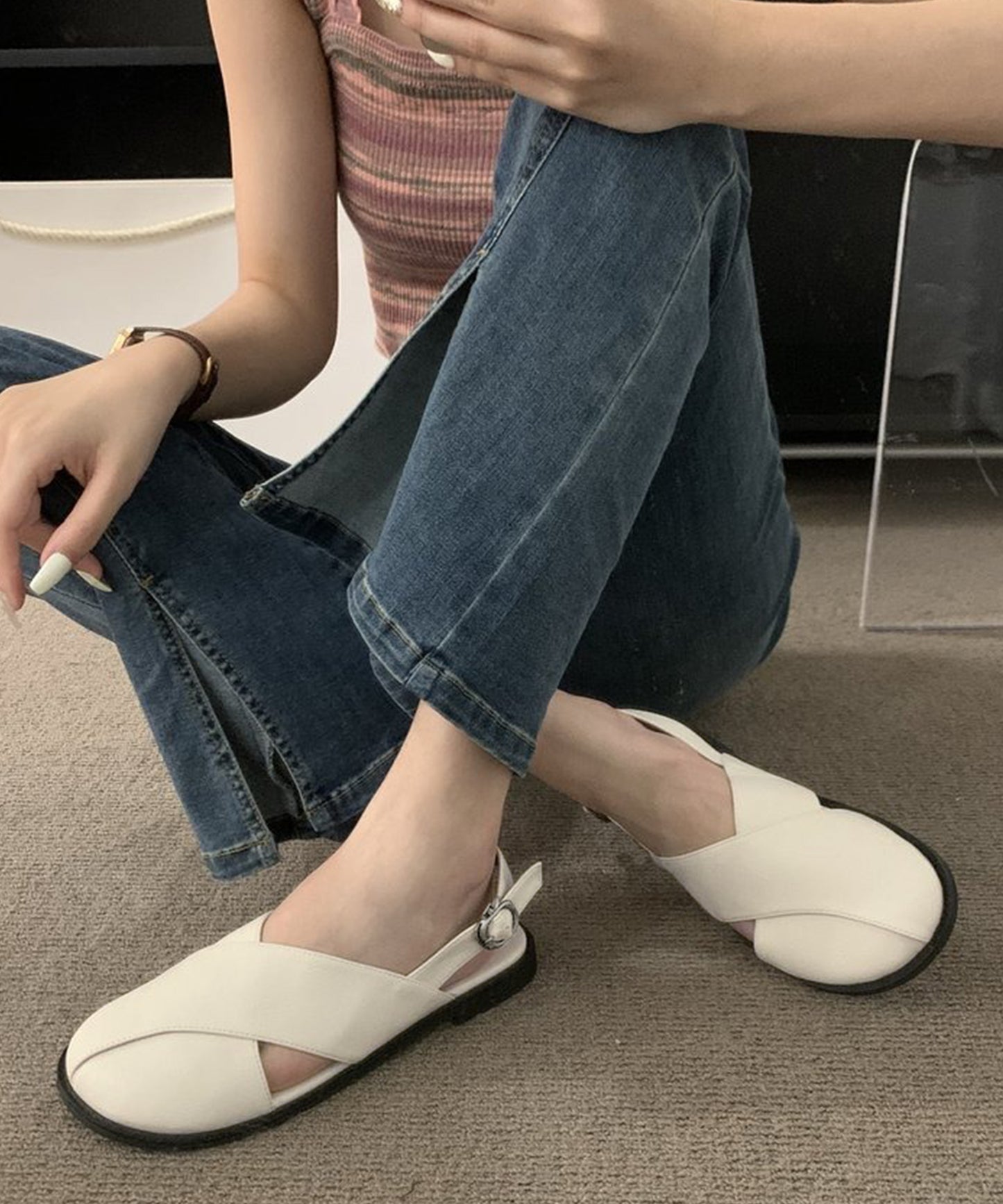 レザー調 クロス バックストラップ フラット サンダル