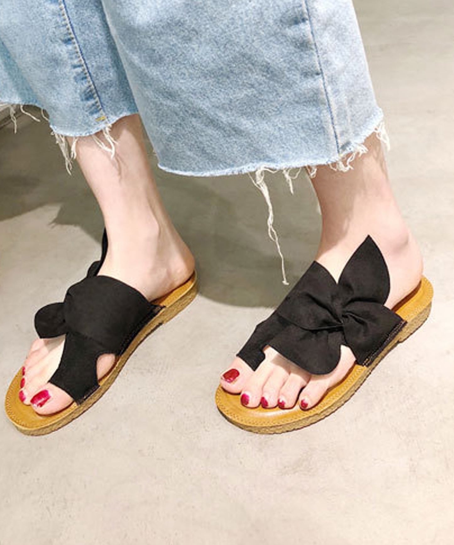 クロスツイストトングフラットサンダル