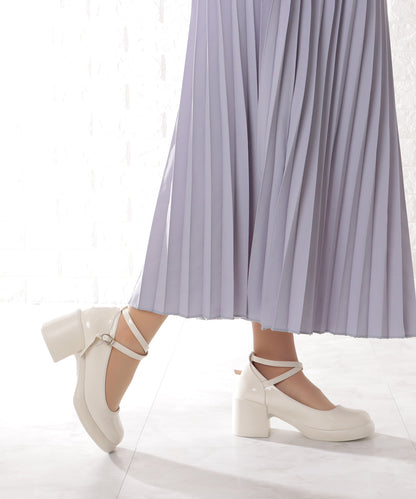 レザー調 厚底 ストラップ ボリューム パンプス