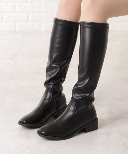 レザー調ローヒールサイドファスナーブーツ