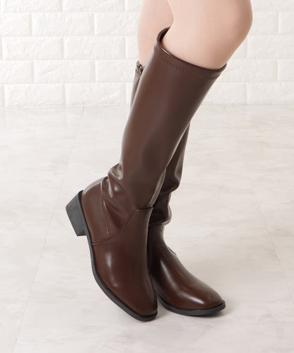 レザー調ローヒールサイドファスナーブーツ