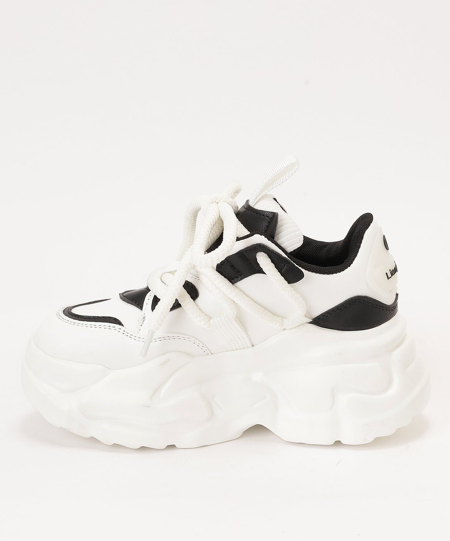 厚底 ボリューム アグリー ダッド スニーカー