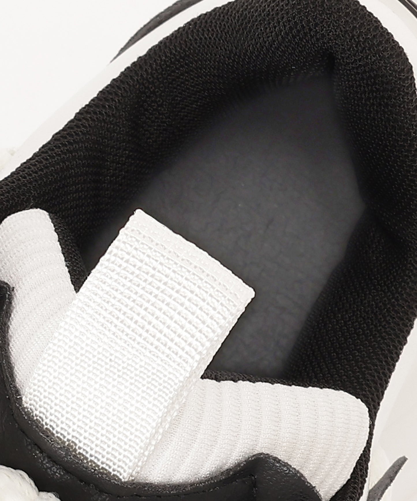 厚底 ボリューム アグリー ダッド スニーカー