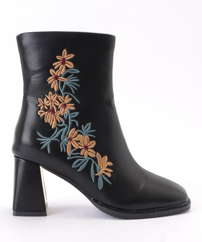 花柄刺繍チャンキーショートブーツ