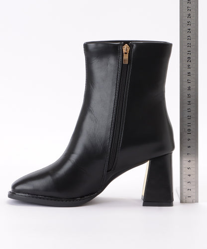 花柄刺繍チャンキーショートブーツ