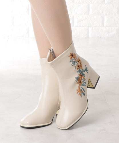 花柄刺繍チャンキーショートブーツ