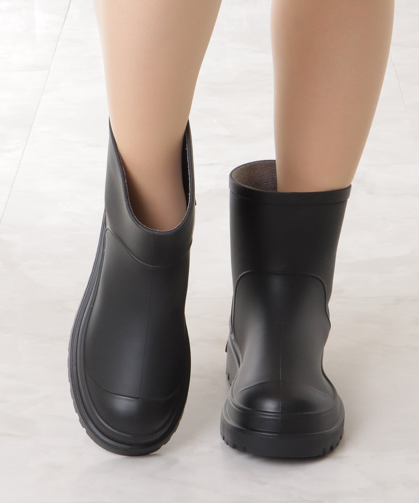 シンプル 厚底 トラック ショート レインブーツ