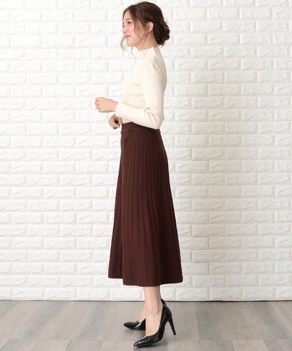 ケーブルニットロングスカート