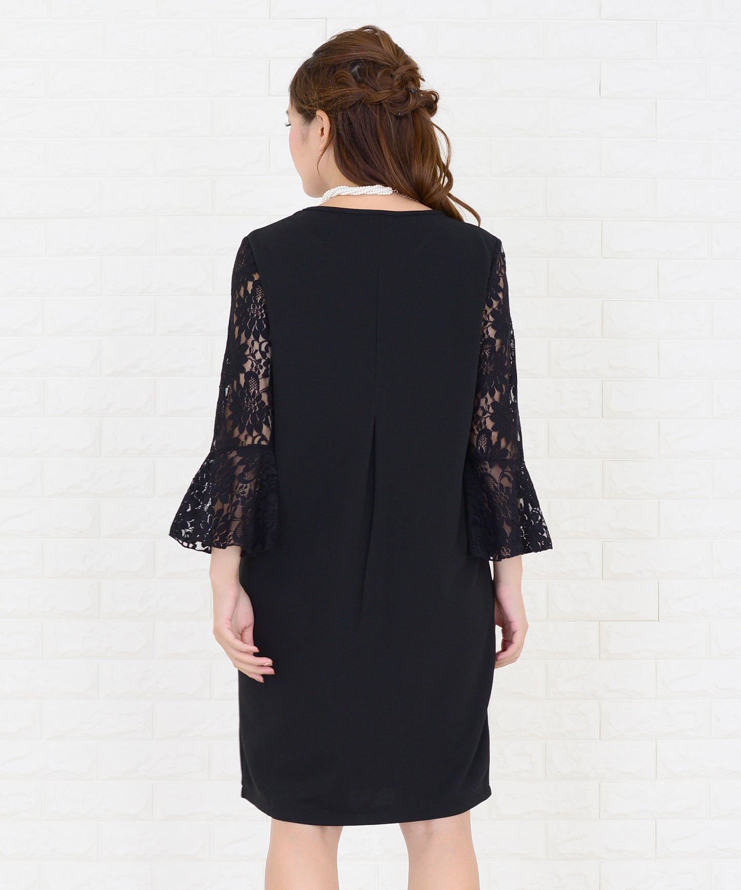 レースフリル長袖膝丈ドレス・ワンピース