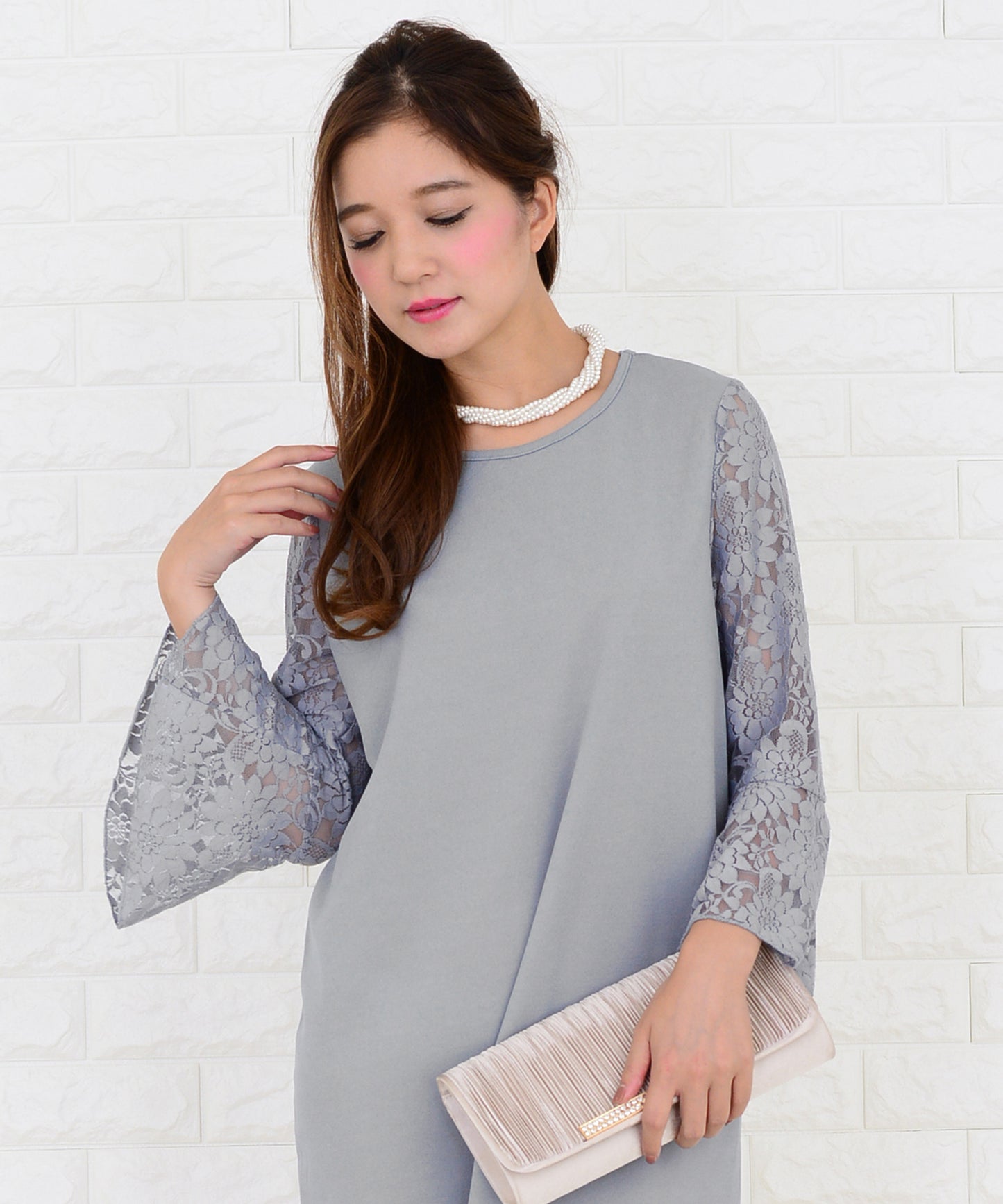 レースフリル長袖膝丈ドレス・ワンピース