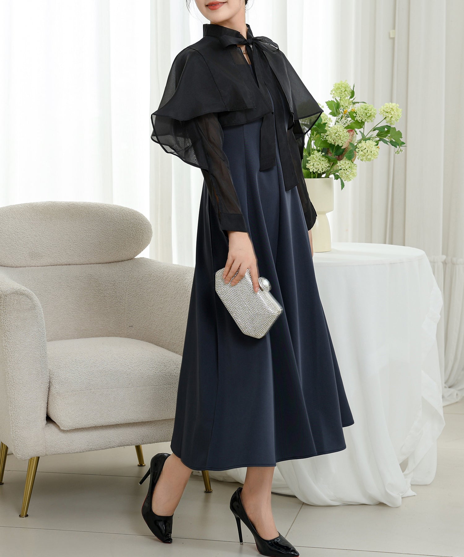 本日SALE 美品❤️ トッカ　ワンピース&ボレロ2点　set きらきらレーストップス×サテンキャミワンピースSET