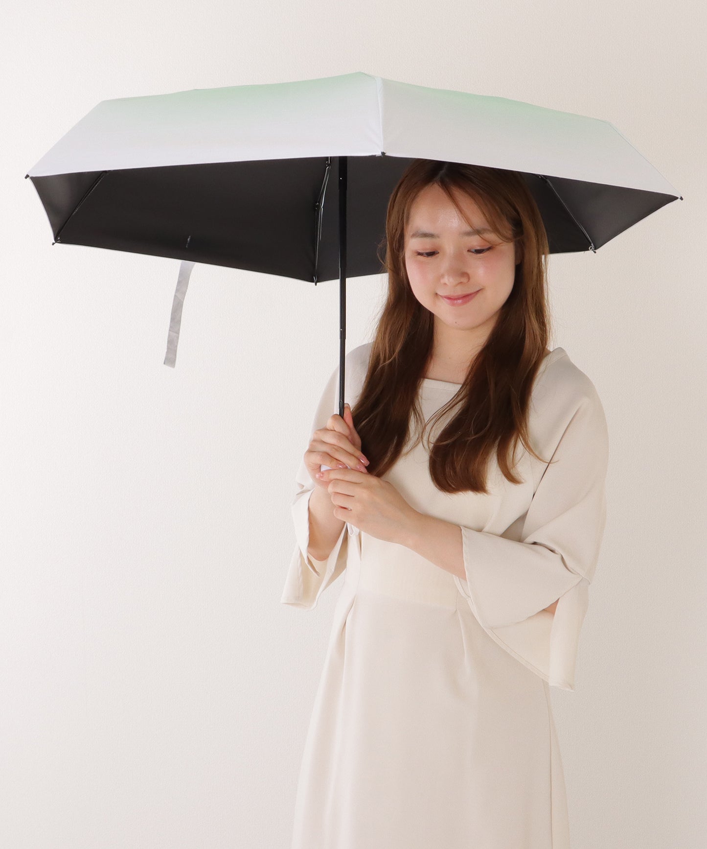 【雨晴兼用】グラデーション コンパクト 軽量 折りたたみ傘