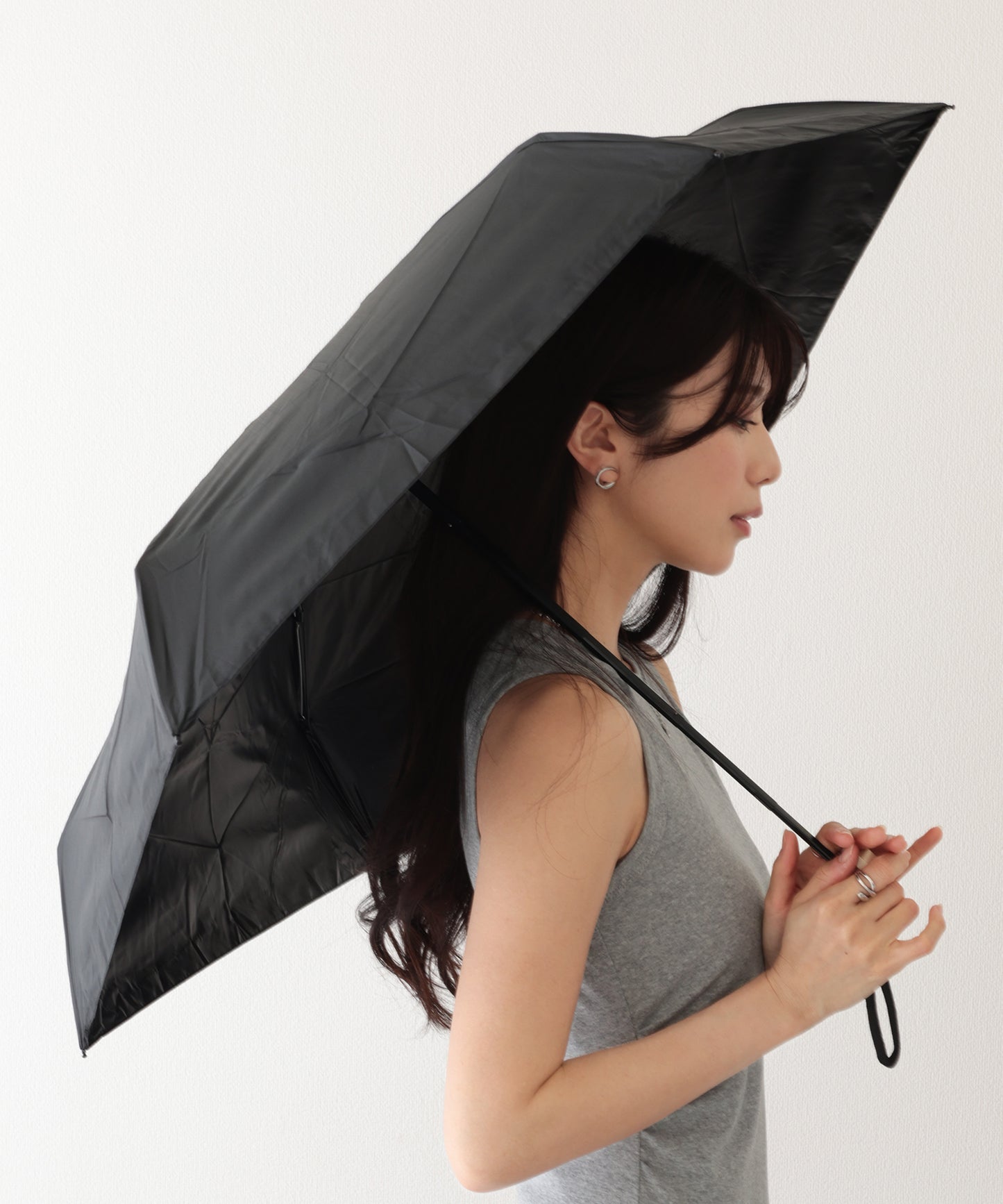 ソリッドカラー 晴雨兼用 ベーシック コンパクト 折りたたみ傘