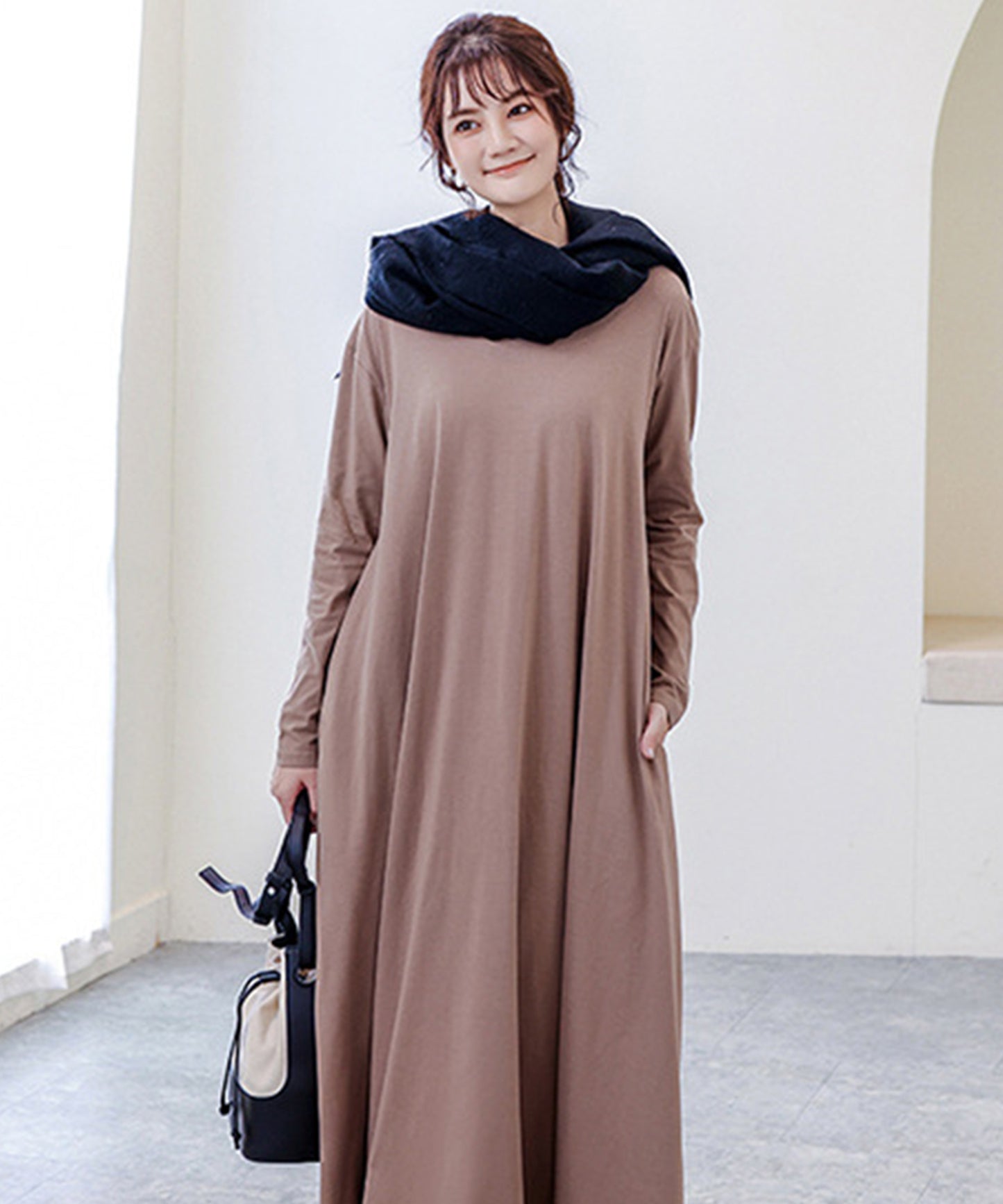 ゆったりロング長袖Ｔシャツワンピース