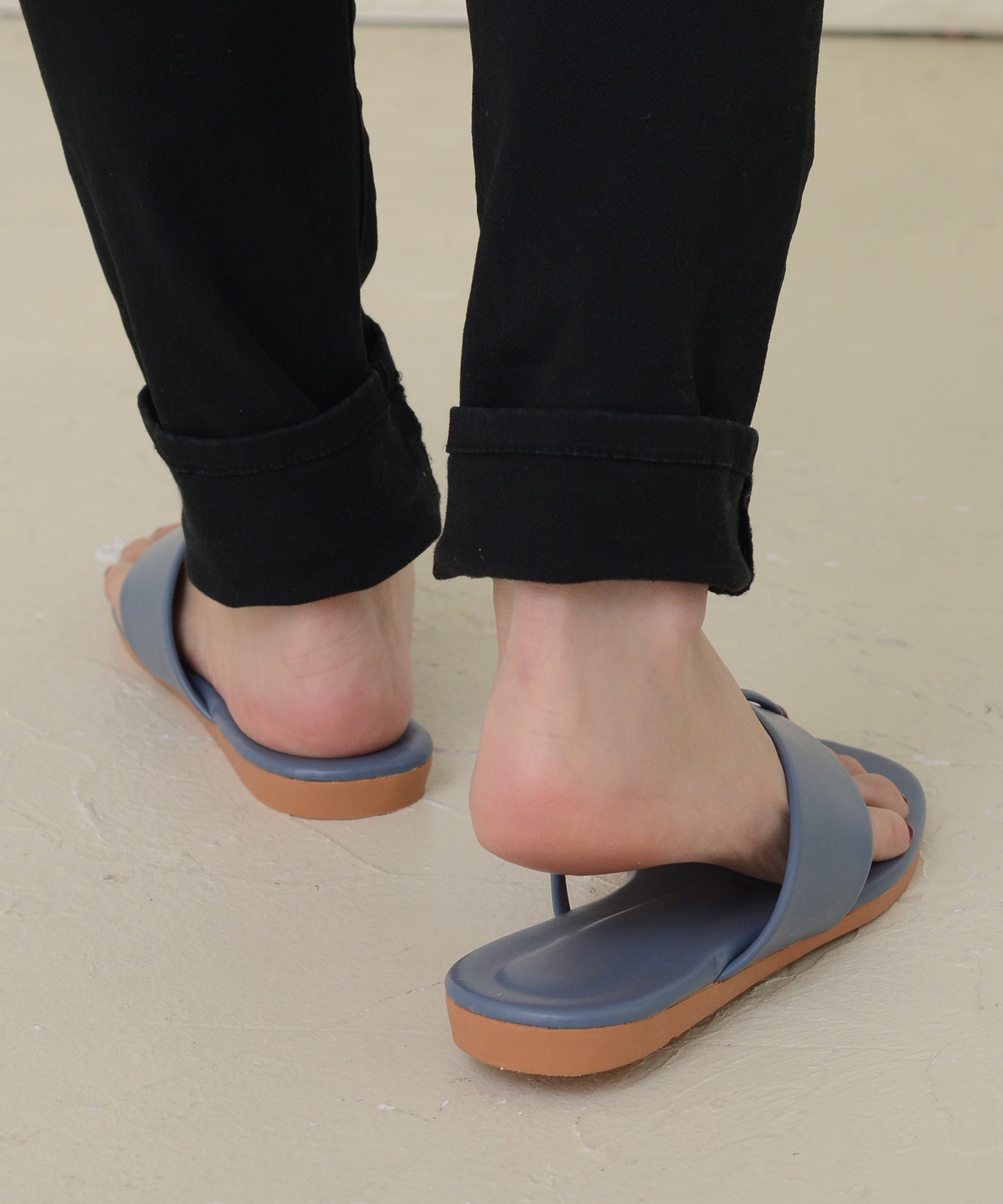 オープントゥ ぺたんこ サンダル