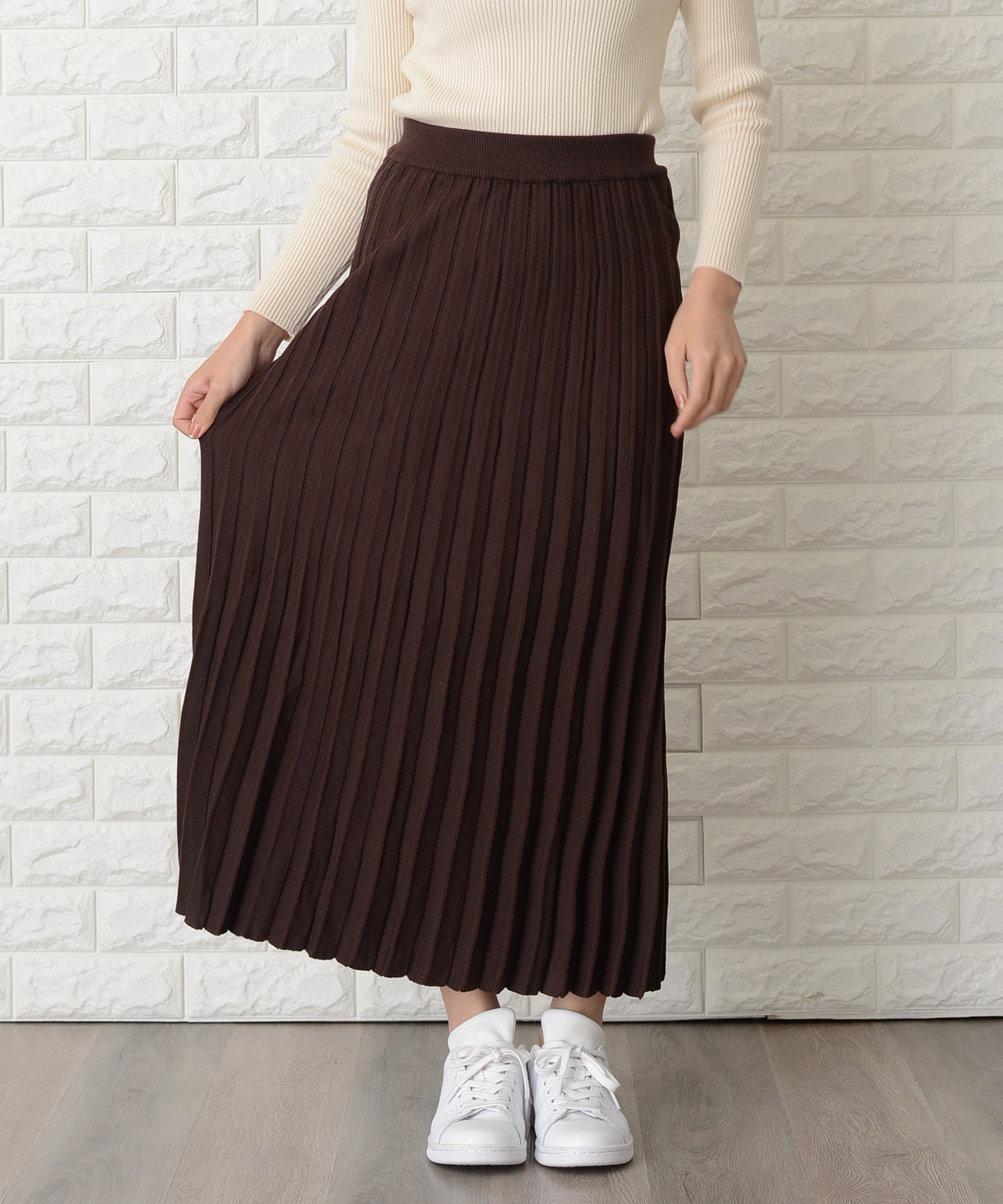 ニットプリーツロングスカート